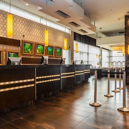 Sandman Signature Vancouver Airport Hotel & Resort Richmond Exterior foto