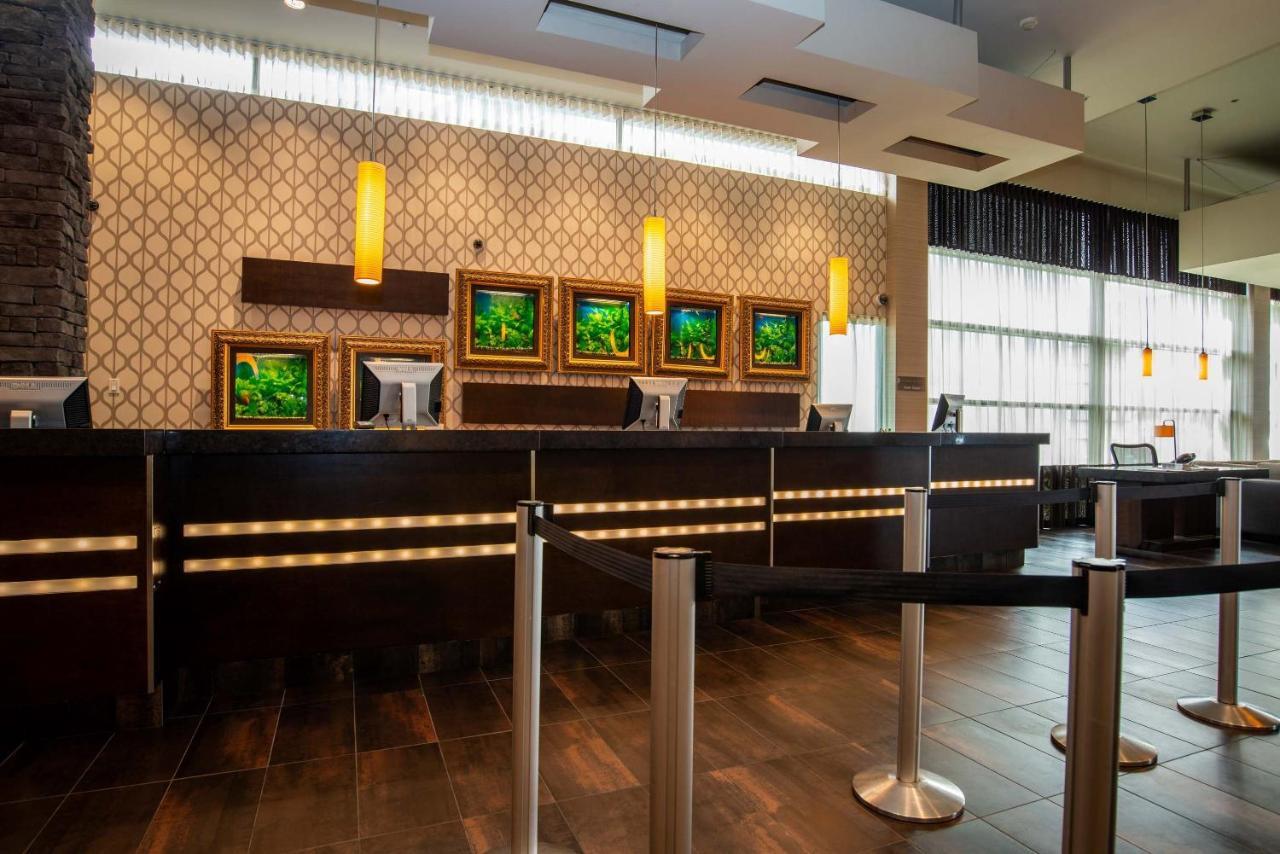 Sandman Signature Vancouver Airport Hotel & Resort Richmond Exterior foto