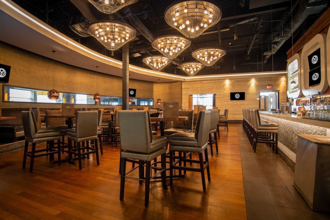Sandman Signature Vancouver Airport Hotel & Resort Richmond Exterior foto