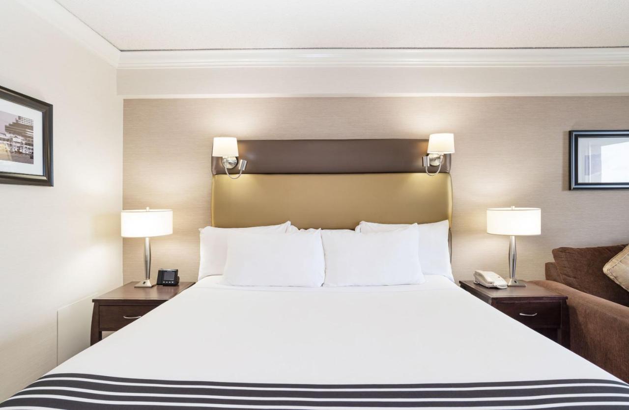 Sandman Signature Vancouver Airport Hotel & Resort Richmond Exterior foto
