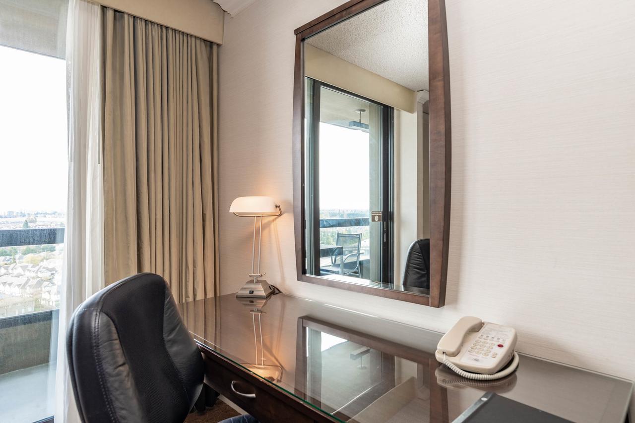 Sandman Signature Vancouver Airport Hotel & Resort Richmond Exterior foto