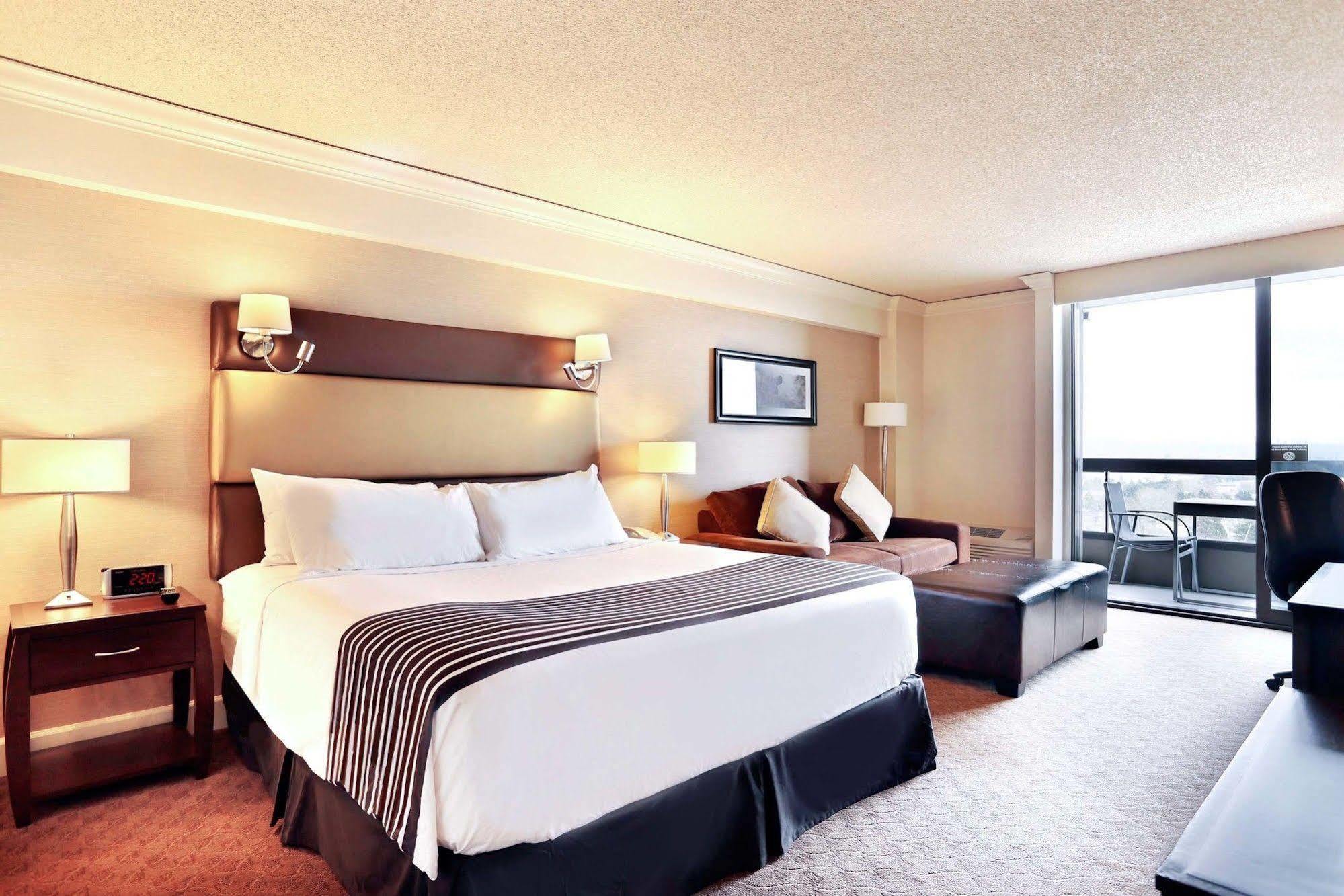 Sandman Signature Vancouver Airport Hotel & Resort Richmond Exterior foto