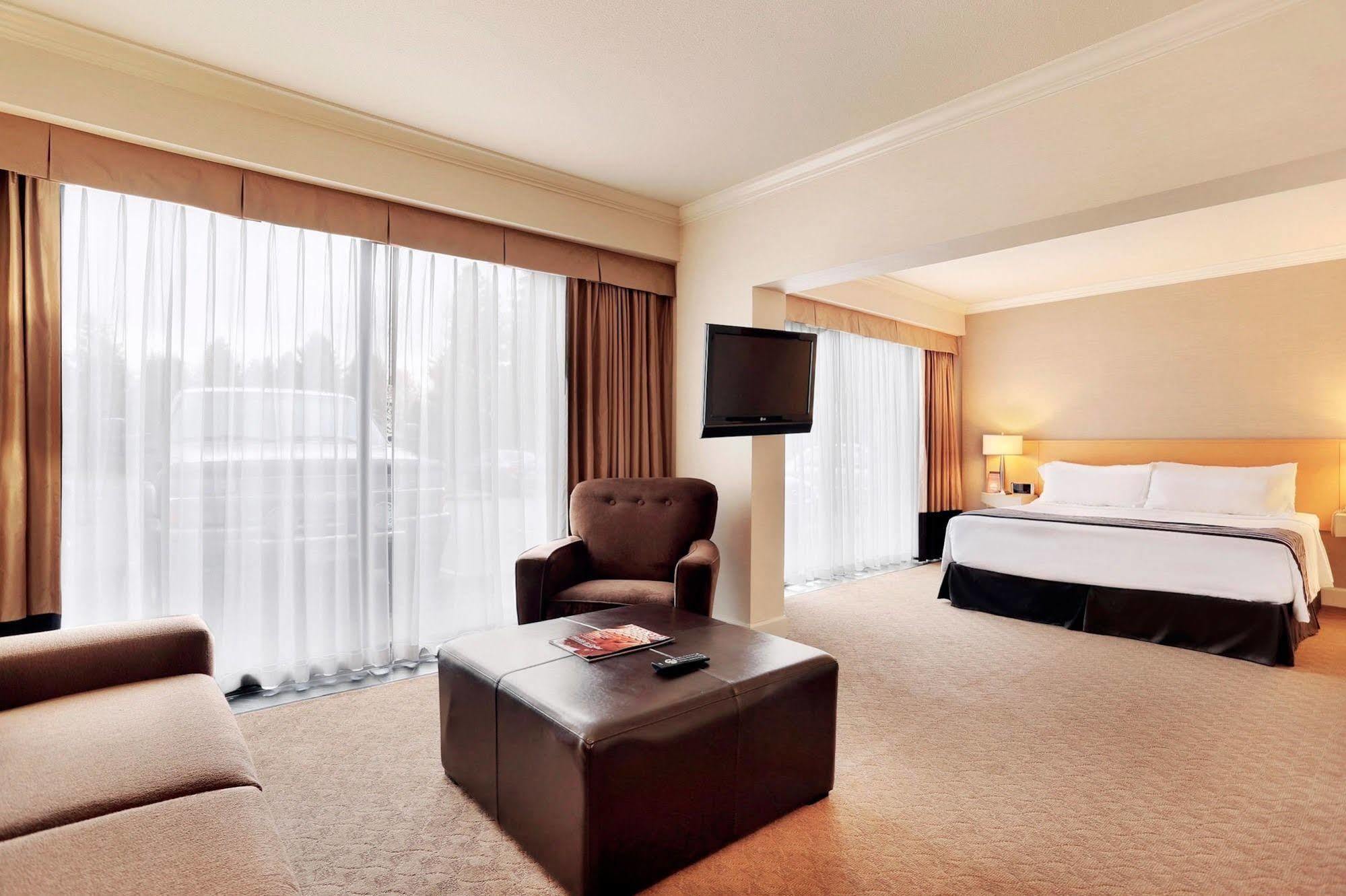 Sandman Signature Vancouver Airport Hotel & Resort Richmond Exterior foto