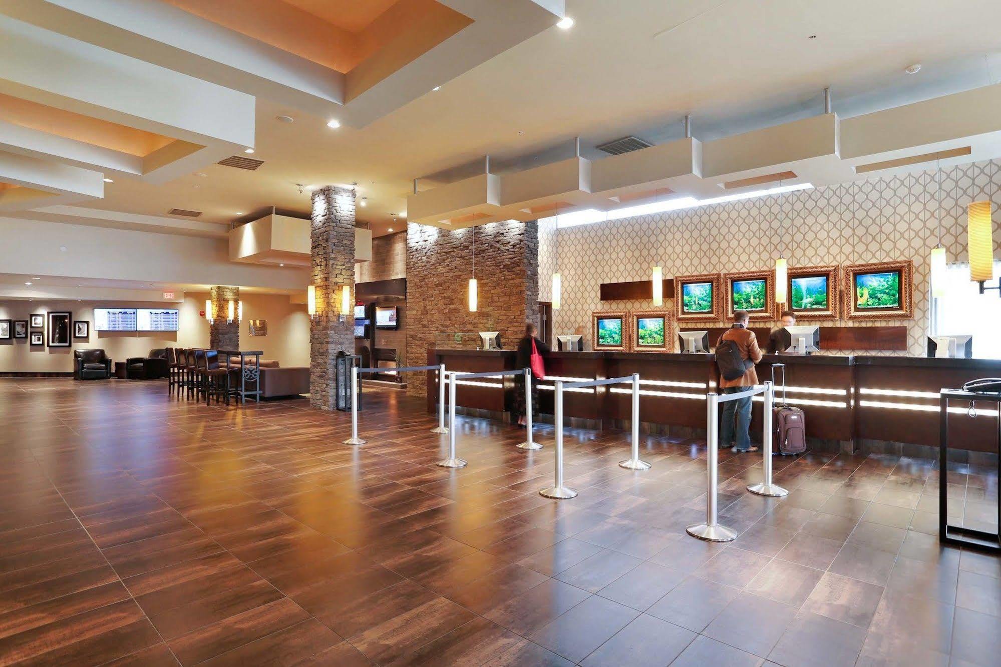 Sandman Signature Vancouver Airport Hotel & Resort Richmond Exterior foto